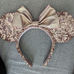 Rose Gold Sequin Minnie Mouse Ears Headband